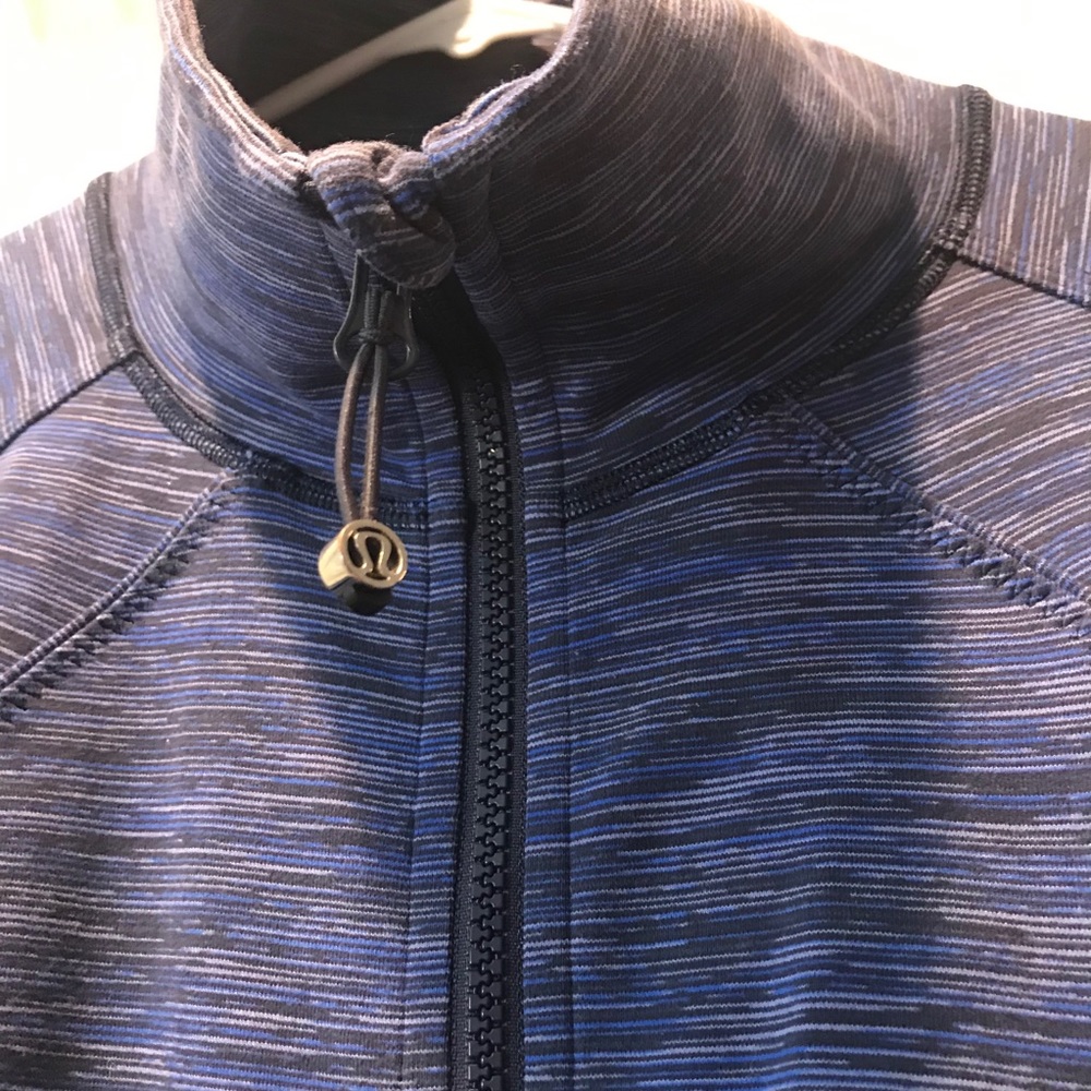 Lululemon In Stride jacket - Picture 7 of 16